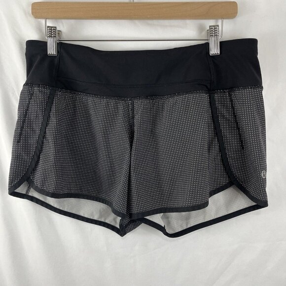 Lululemon Run Times Short Women's Size 8 Black and White Squares - Picture 2 of 13